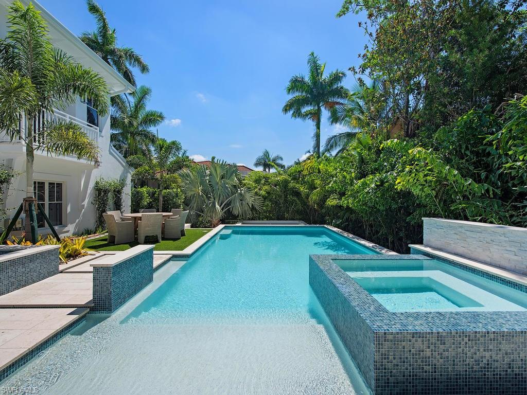 OLDE NAPLES - Residential