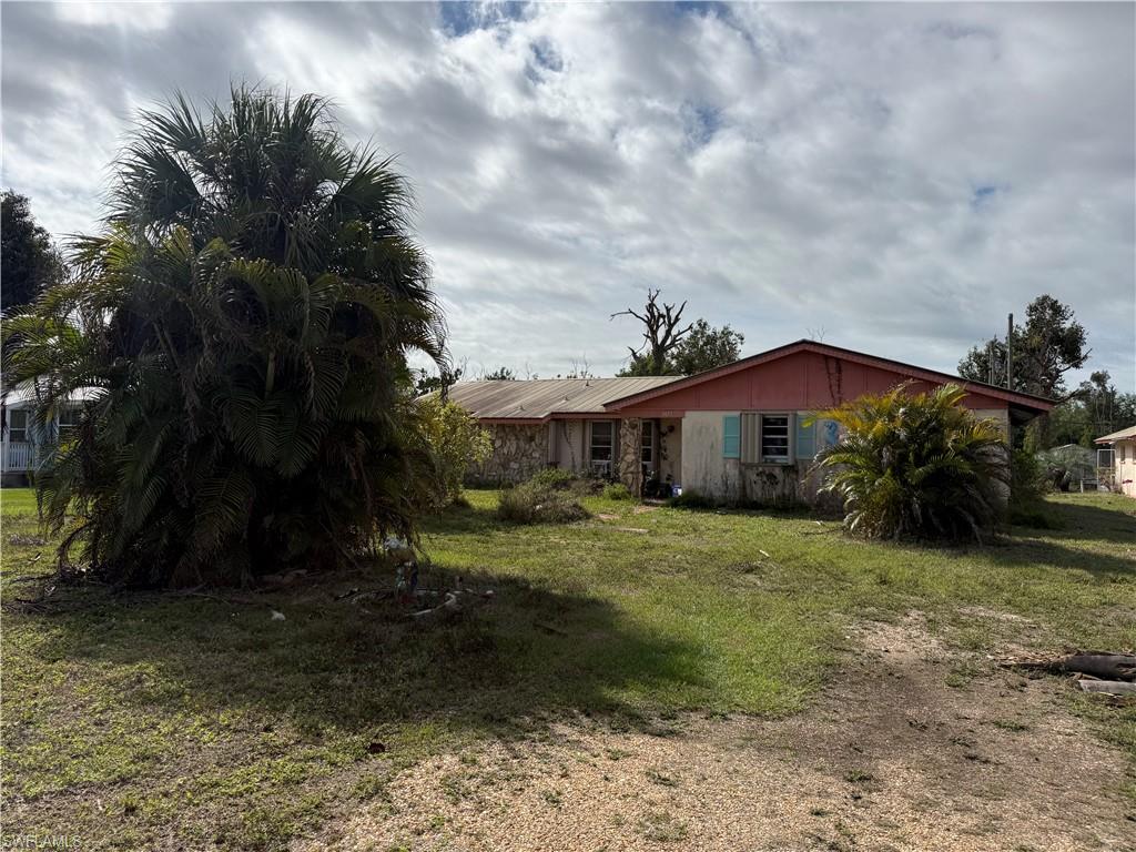 PINE ISLAND TROPICAL HOMESITES - Residential