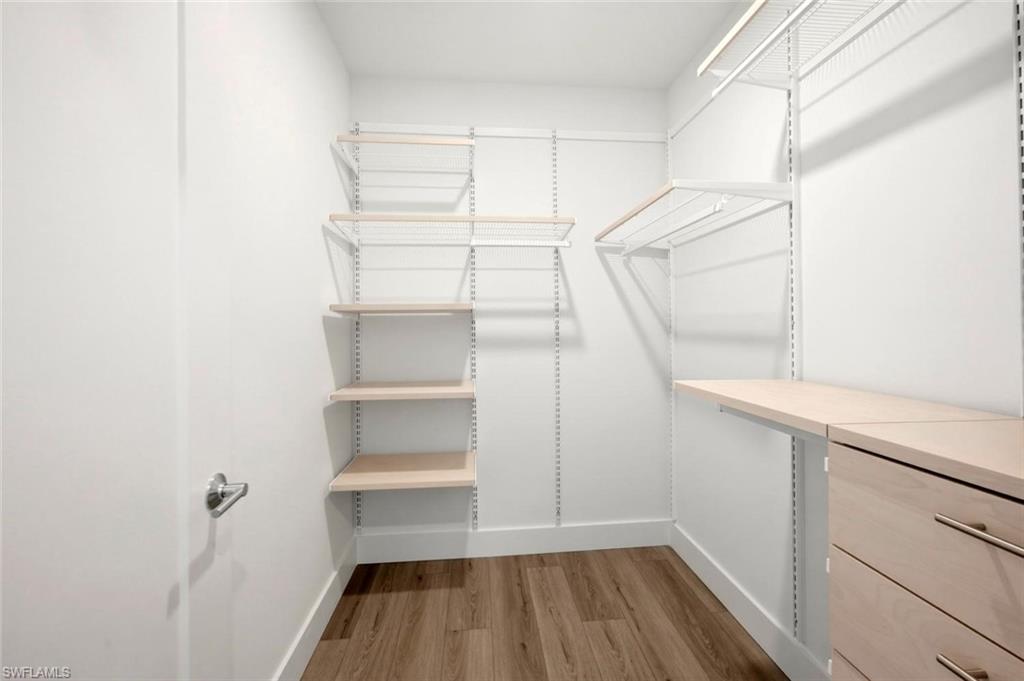 ASCENT AT METROPOLITAN NAPLES - Residential Lease