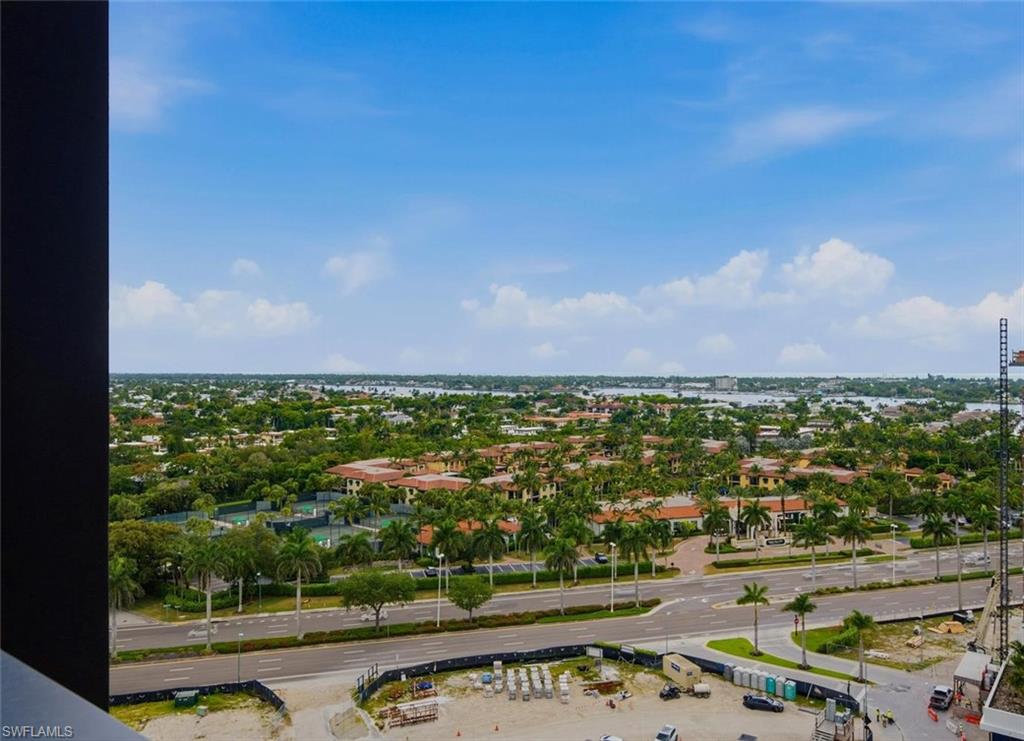 ASCENT AT METROPOLITAN NAPLES - Residential Lease