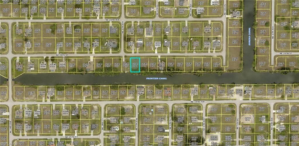 CAPE CORAL - Land