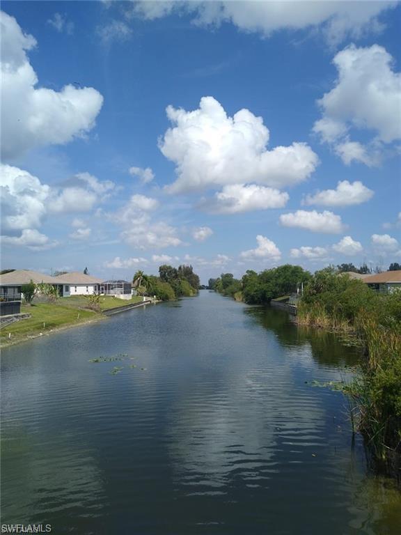 CAPE CORAL - Land