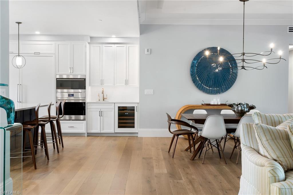 QUATTRO AT NAPLES SQUARE - Residential