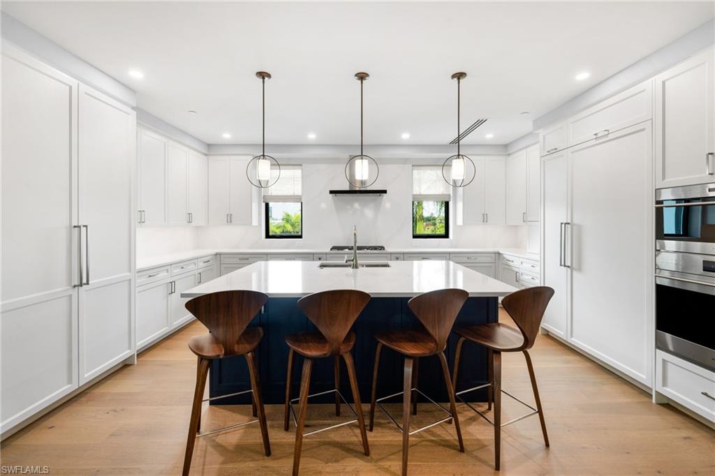 QUATTRO AT NAPLES SQUARE - Residential