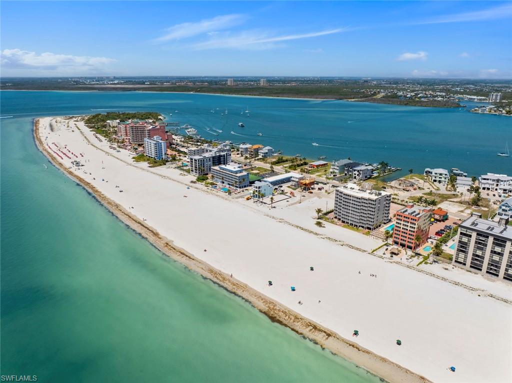 WHITE SAND VILLAS - Residential