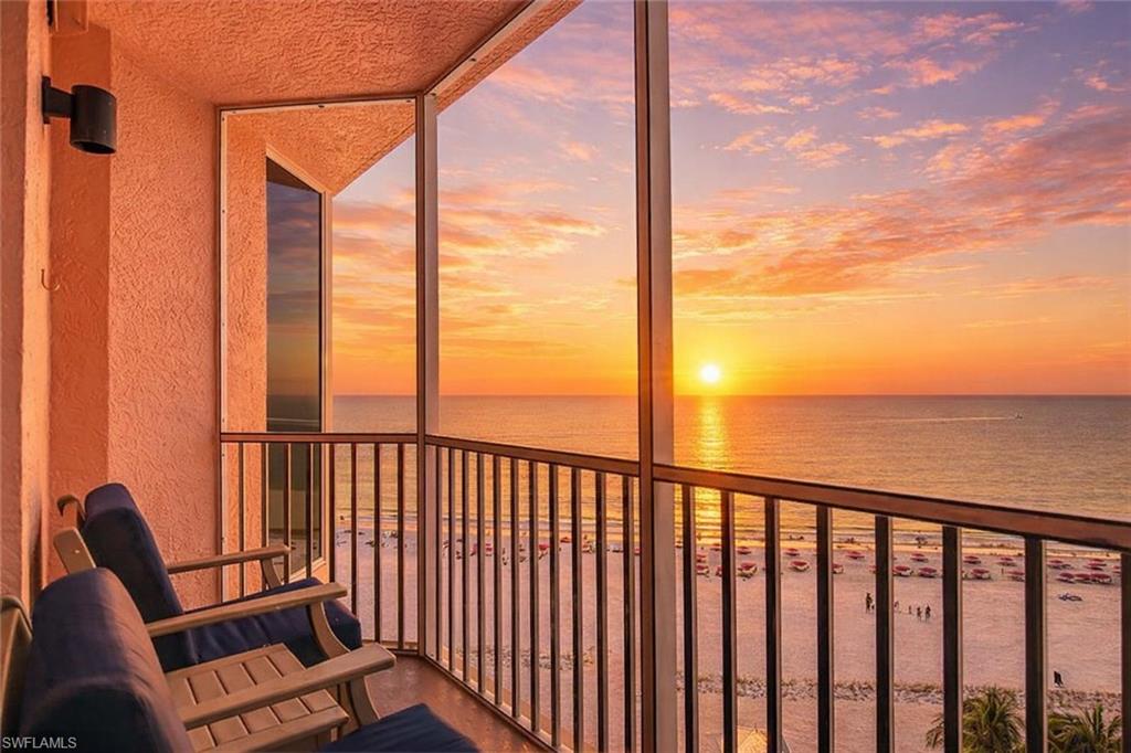 WHITE SAND VILLAS - Residential