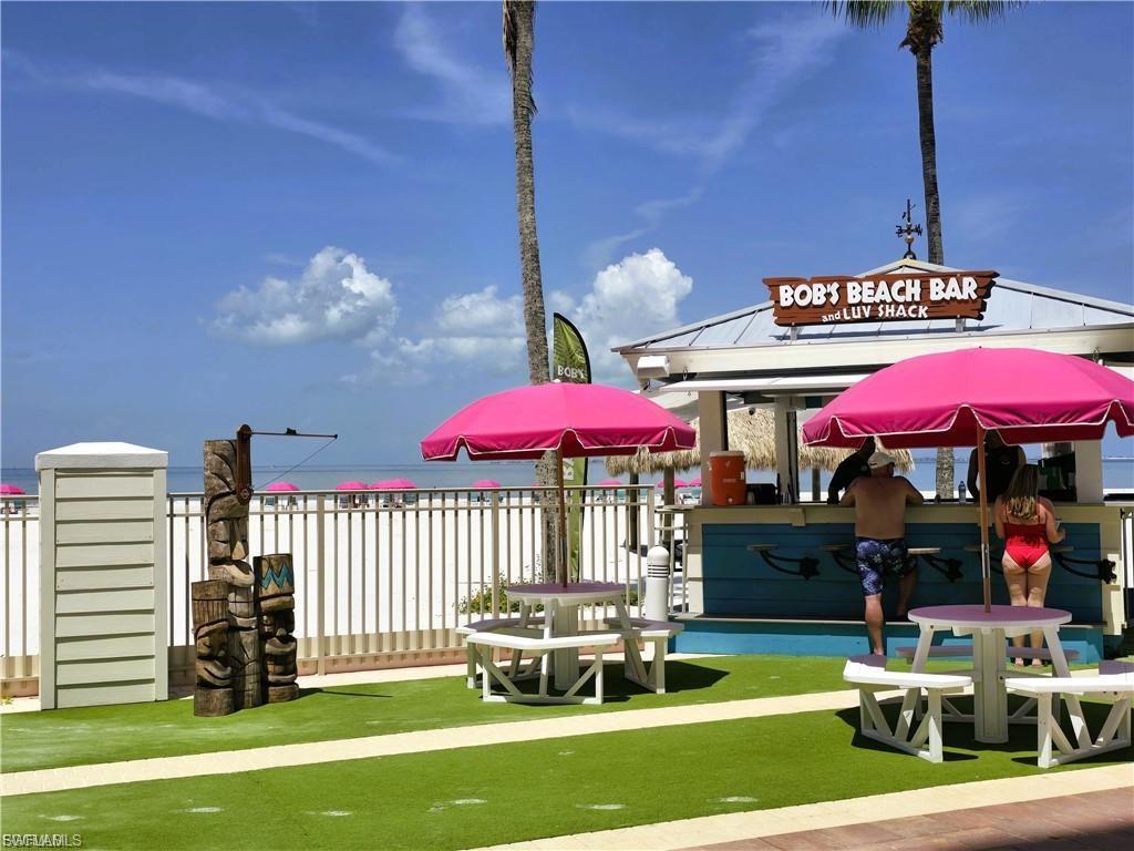 WHITE SAND VILLAS - Residential