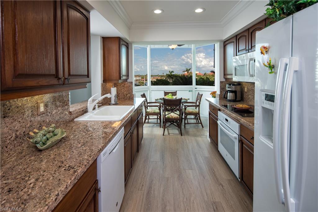 BAY SHORE PLACE - Residential Lease