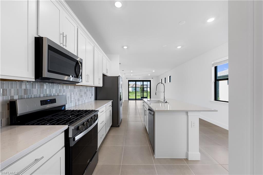 VERDANA VILLAGE - Residential Lease