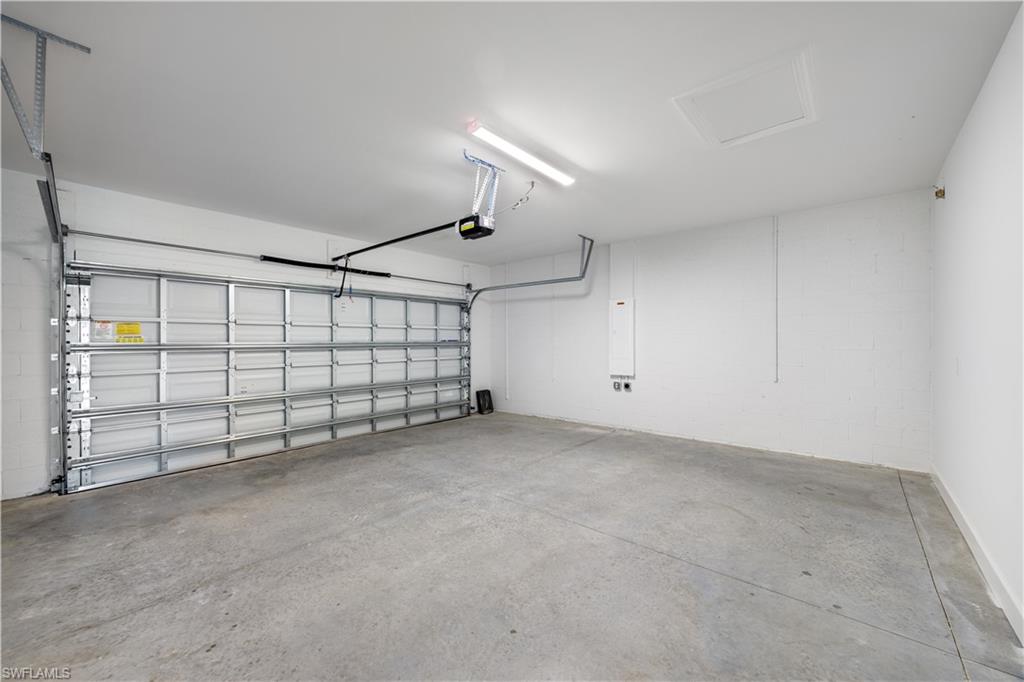 VERDANA VILLAGE - Residential Lease