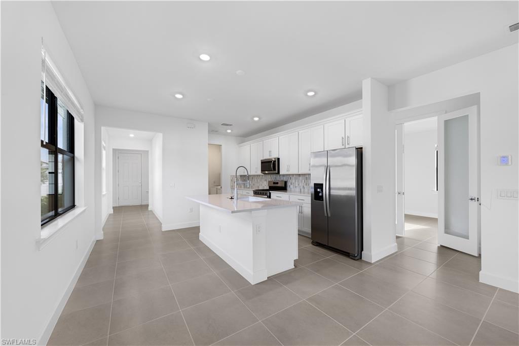 VERDANA VILLAGE - Residential Lease