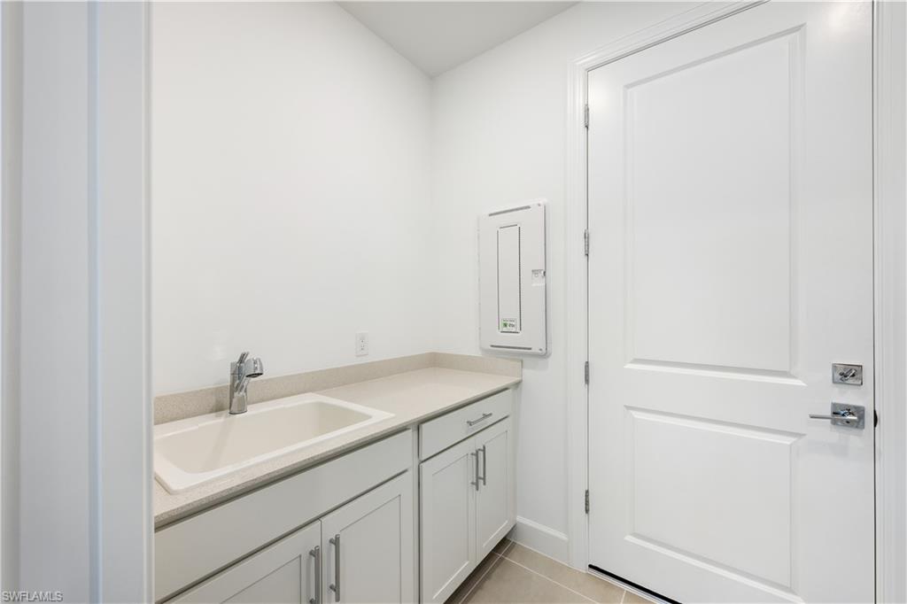 VERDANA VILLAGE - Residential Lease