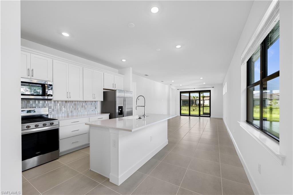 VERDANA VILLAGE - Residential Lease