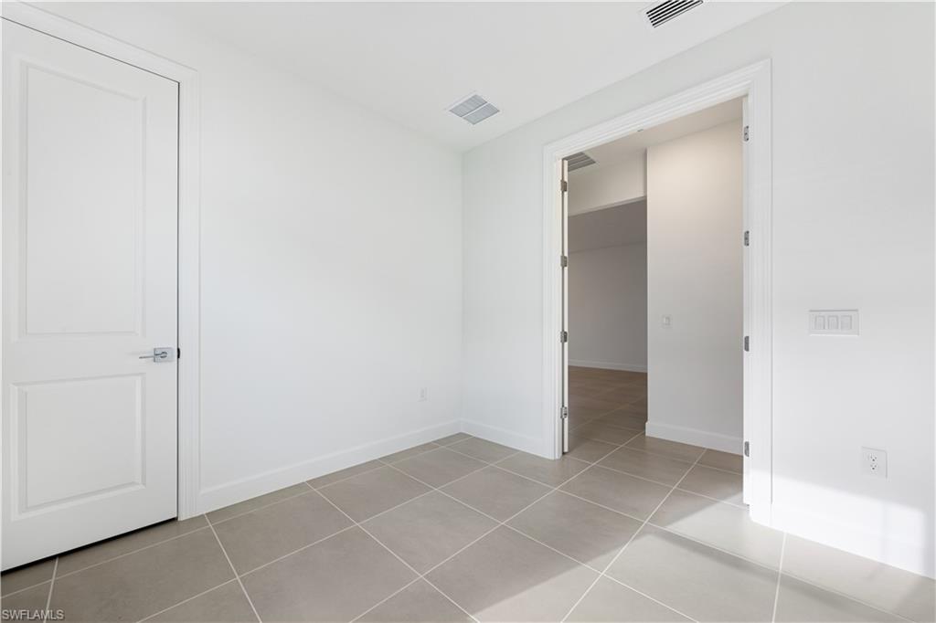 VERDANA VILLAGE - Residential Lease