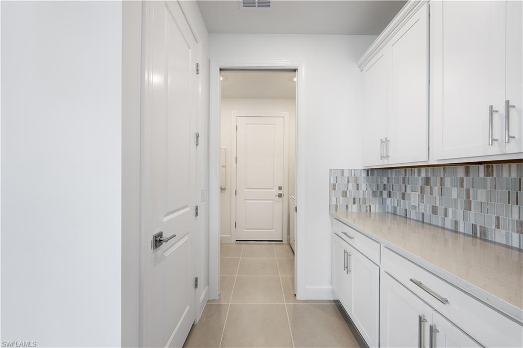 VERDANA VILLAGE - Residential Lease