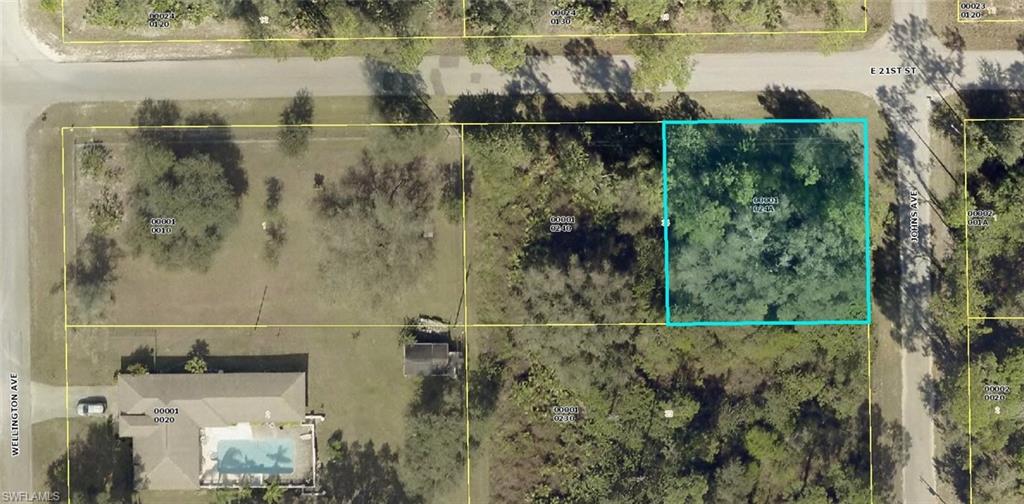 LEHIGH ACRES - Land