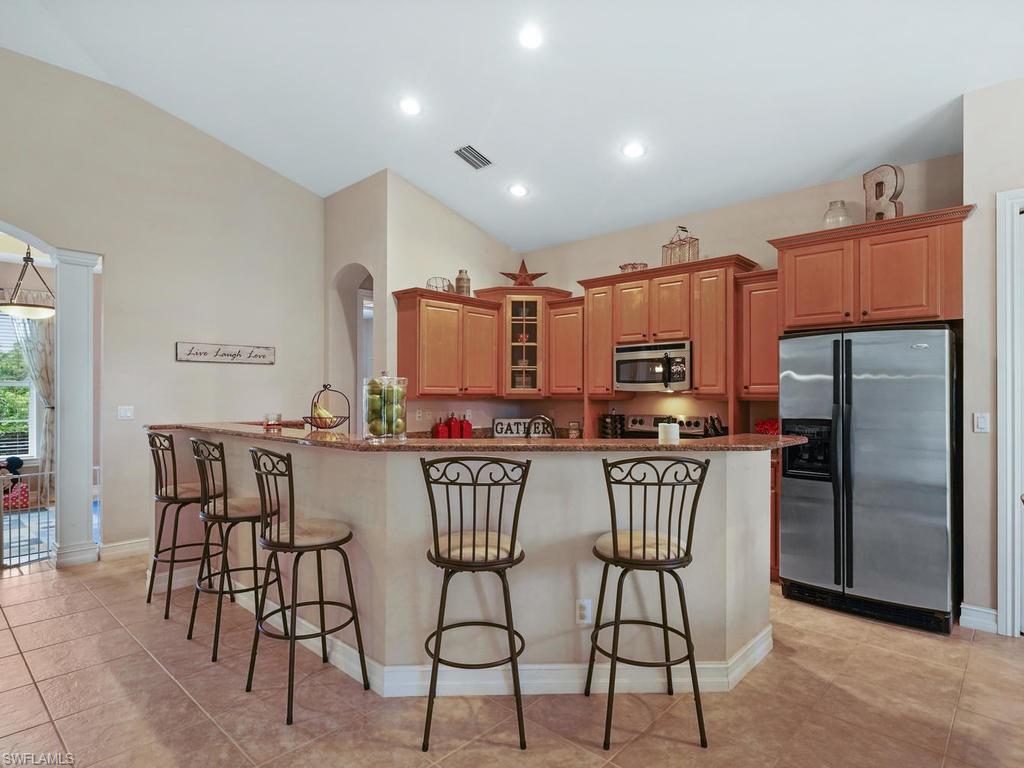 GOLDEN GATE ESTATES - Residential