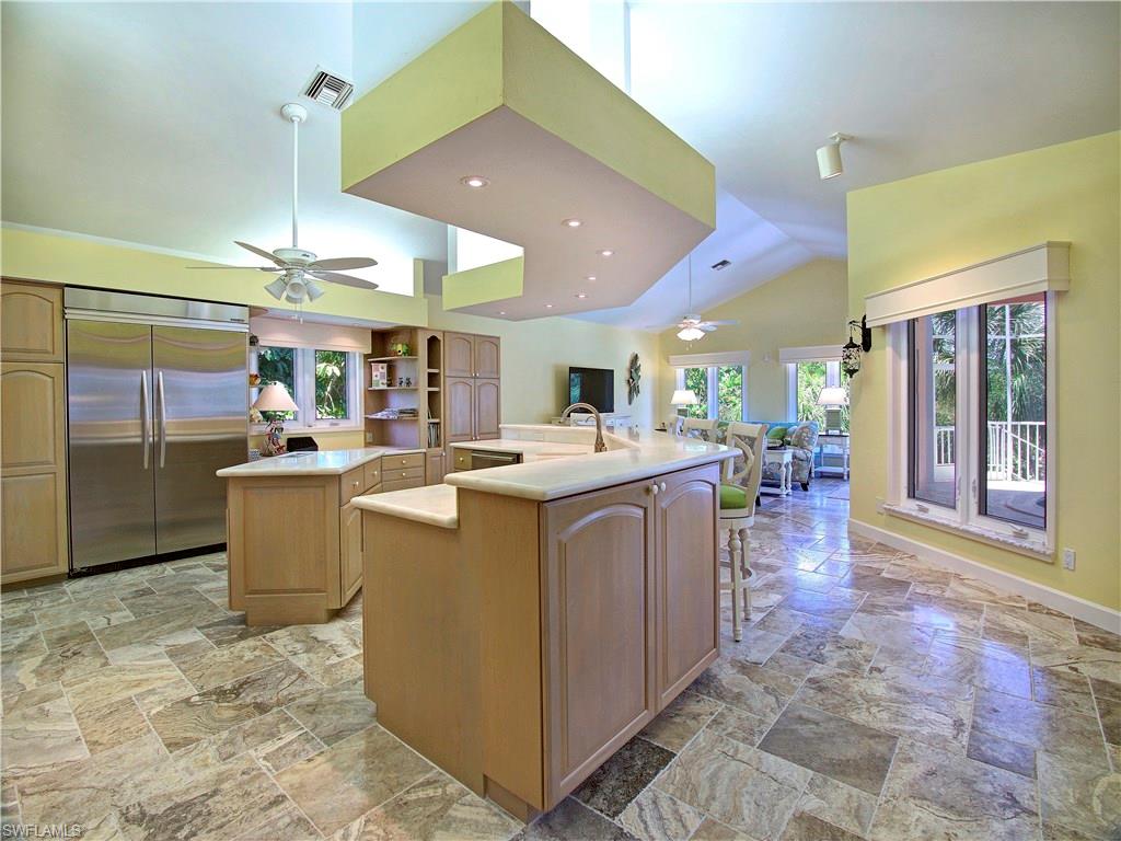 KINZIE ISLAND - Residential