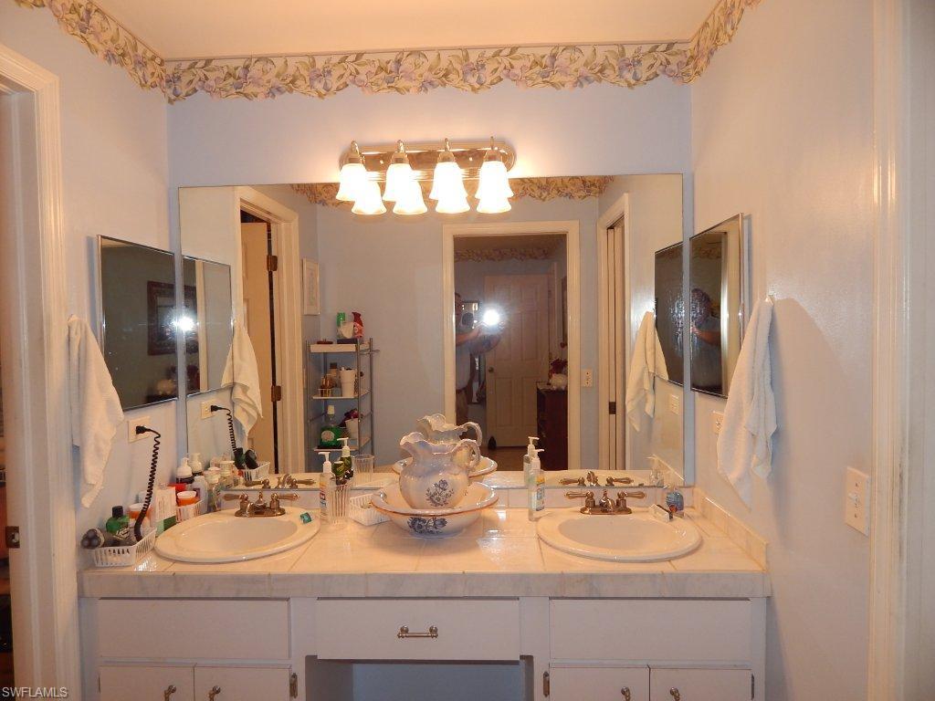 AROYAL PINES - Residential
