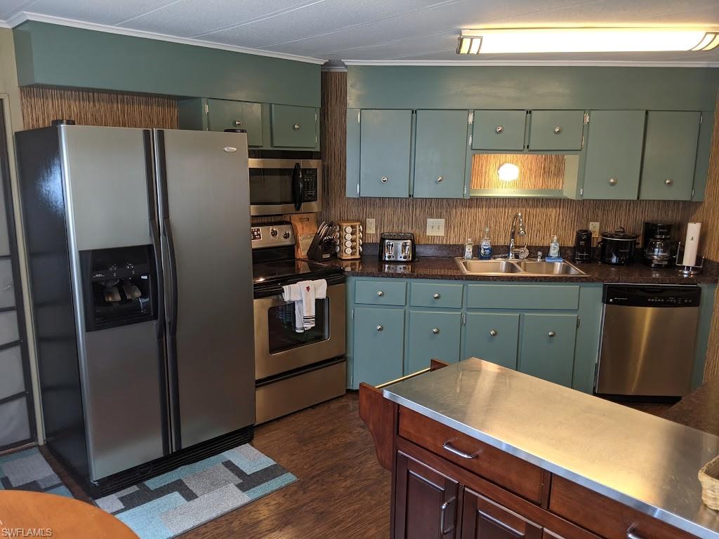 LAKE FAIRWAYS COUNTY CLUB - Residential Lease