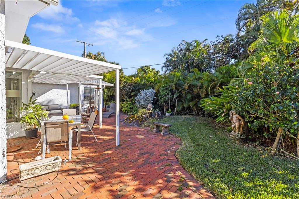 VALENCIA TERRACE - Residential