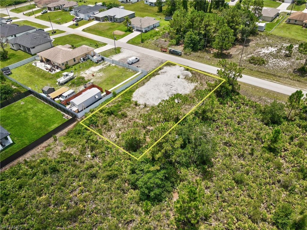 LEHIGH ACRES - Land
