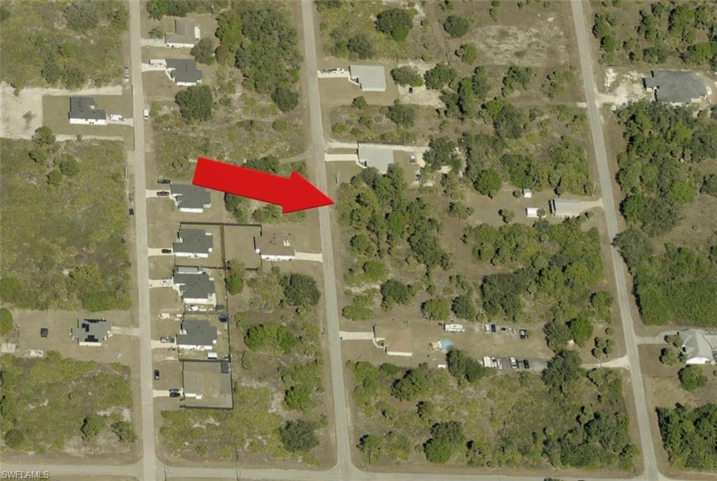 LEHIGH ACRES - Land