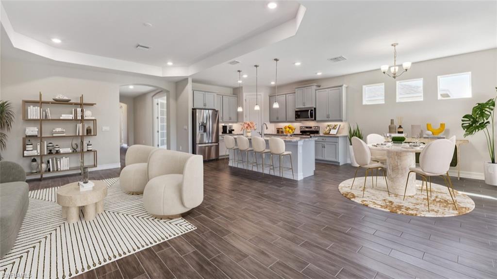 CORAL BAY - Residential