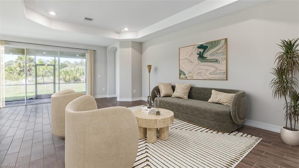 CORAL BAY - Residential