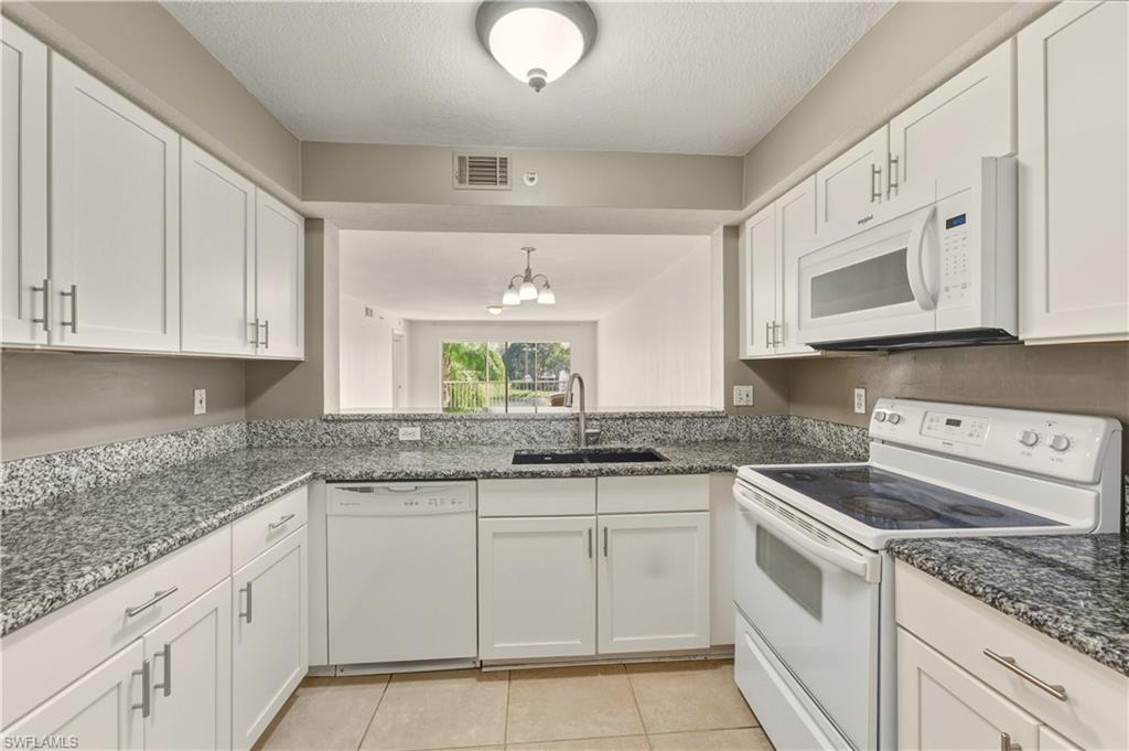 VICTORIA SHORES - Residential