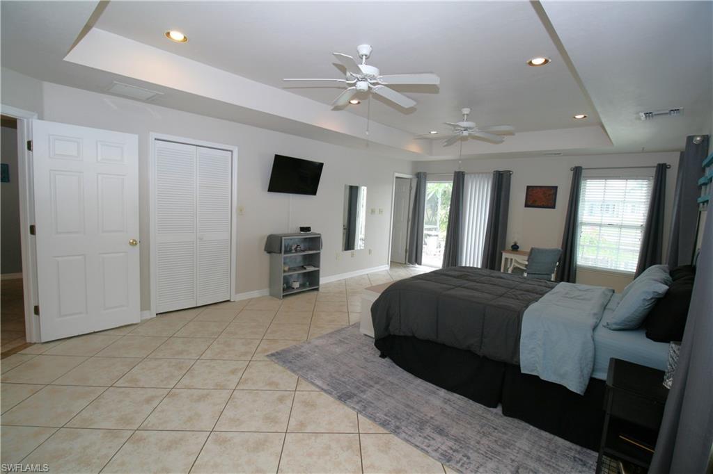 CAPE CORAL - Residential Income