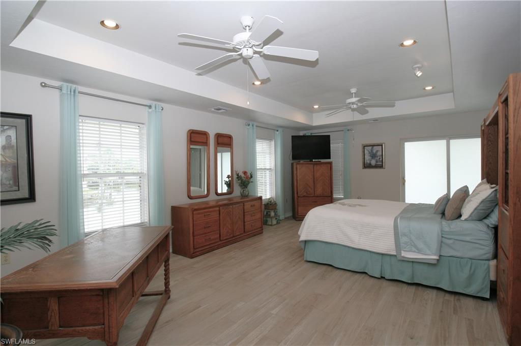 CAPE CORAL - Residential Income