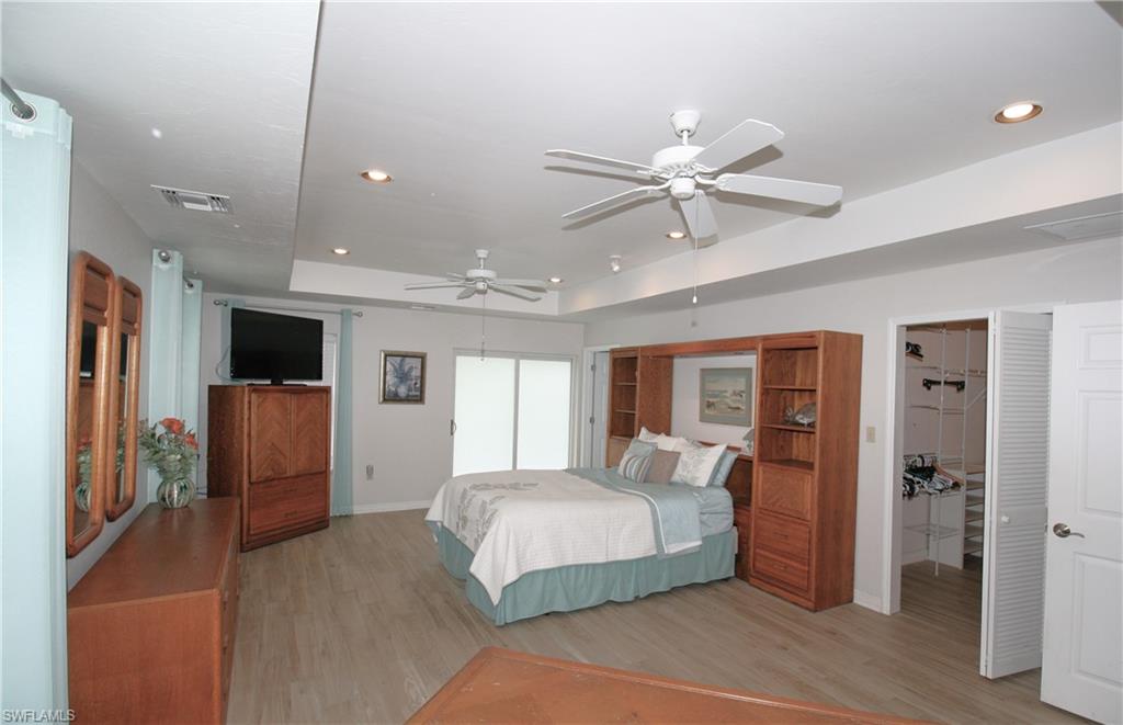 CAPE CORAL - Residential Income