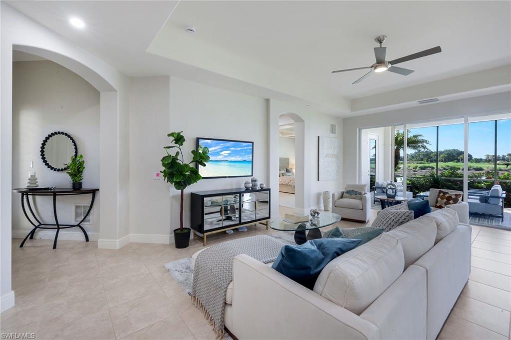 AVELLINO ISLES - Residential