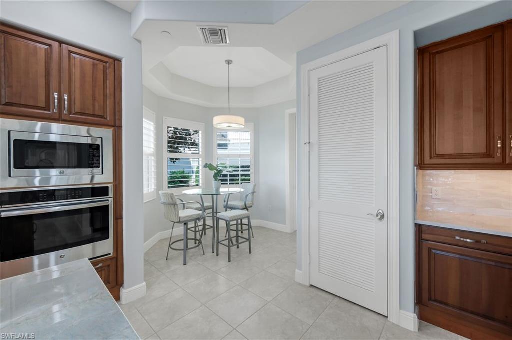 AVELLINO ISLES - Residential