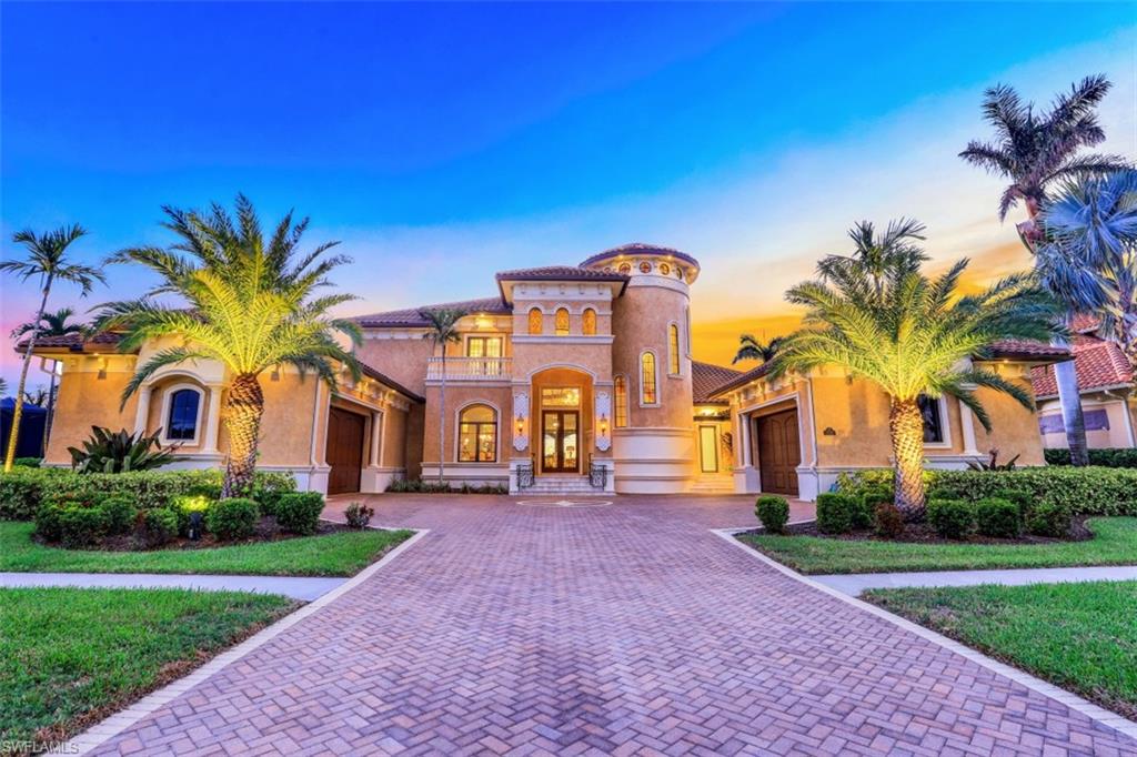 MARCO BEACH - Residential