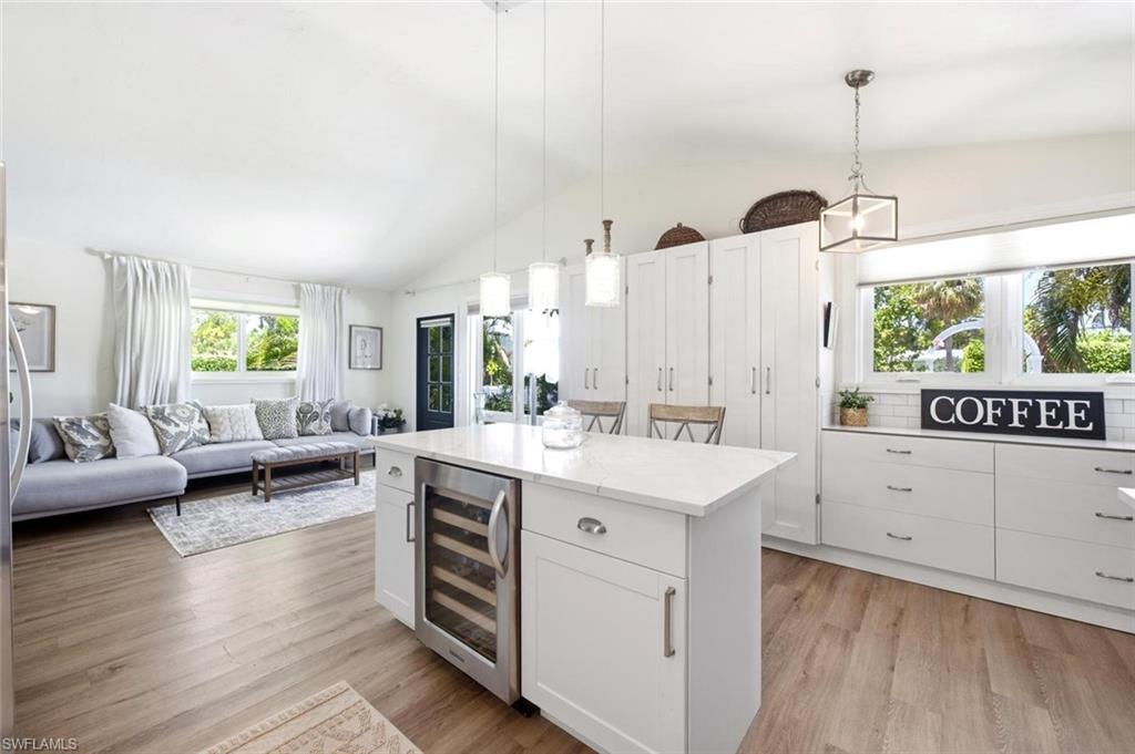 LAKE PARK - Residential