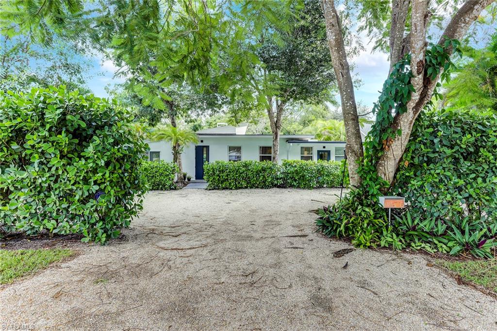 LAKE PARK - Residential