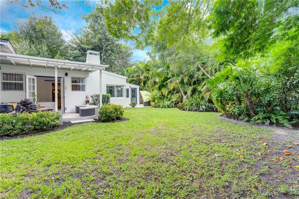 LAKE PARK - Residential