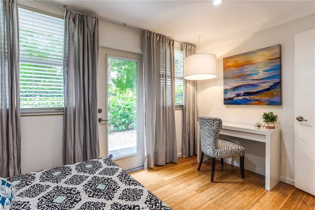 LAKE PARK - Residential