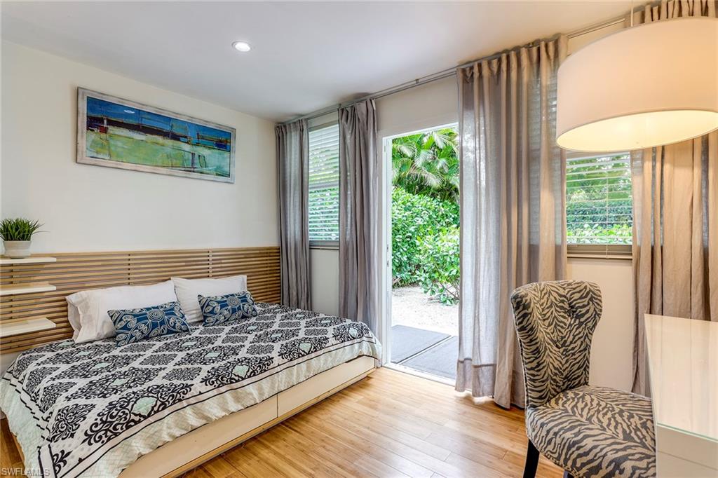 LAKE PARK - Residential