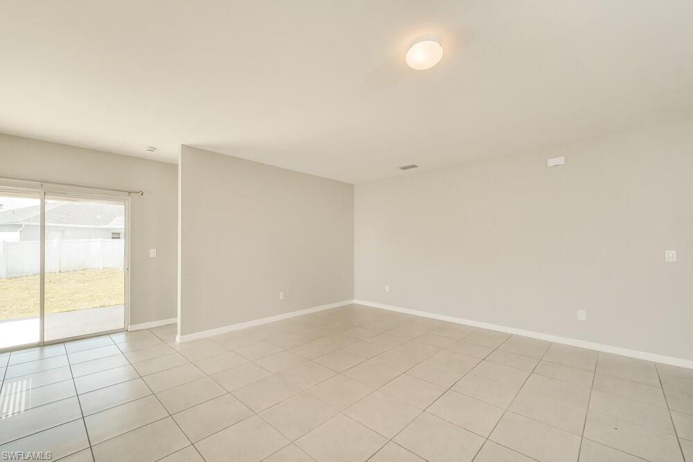 CAPE CORAL - Residential Lease