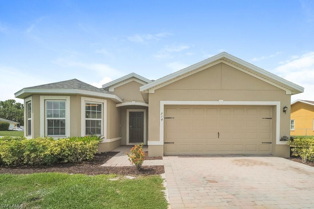 CAPE CORAL - Residential Lease