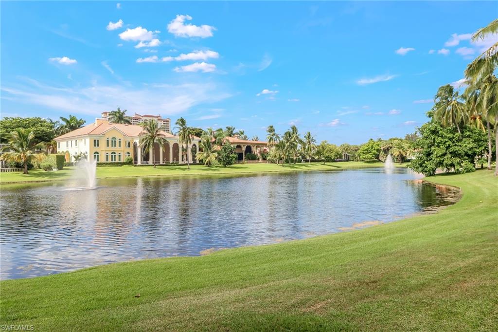BAY COLONY SHORES - Residential
