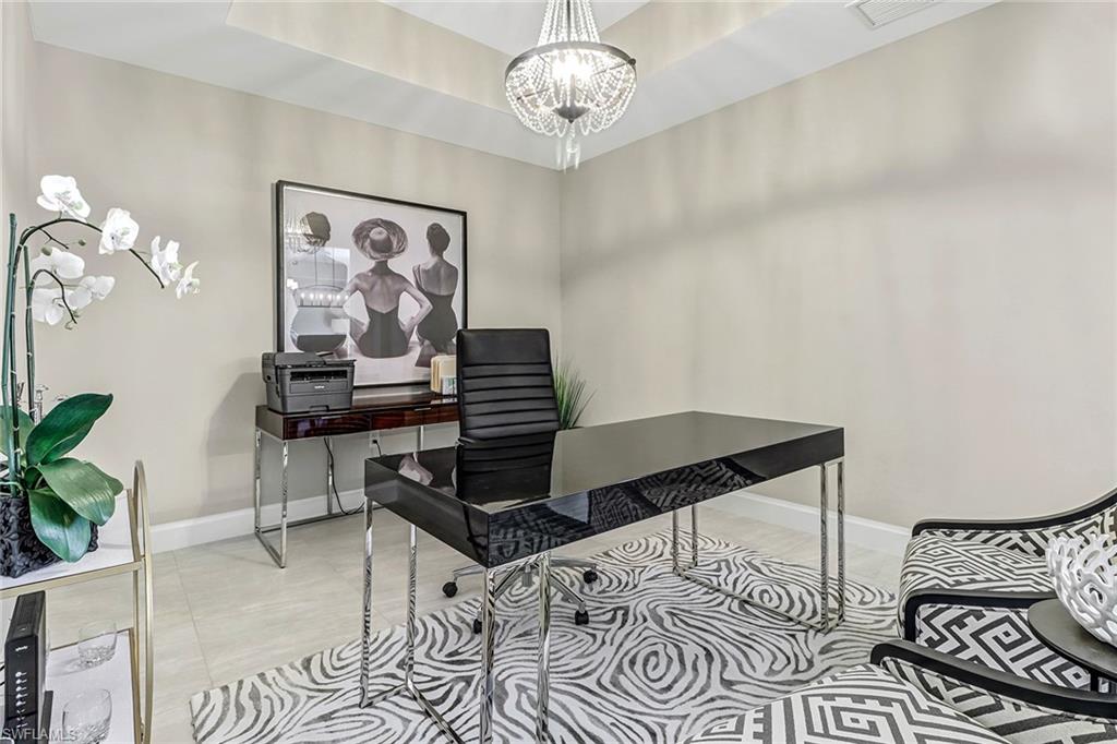 ELEVEN ELEVEN CENTRAL - Residential