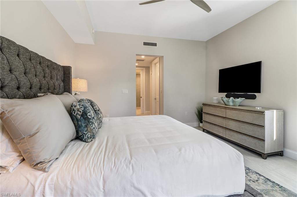 ELEVEN ELEVEN CENTRAL - Residential