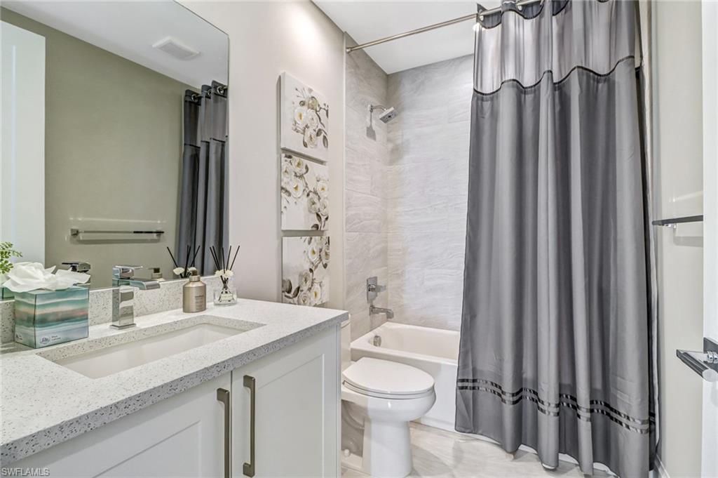 ELEVEN ELEVEN CENTRAL - Residential