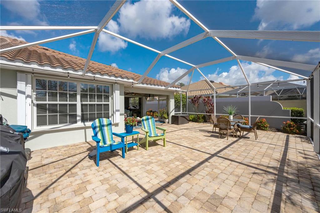 ISLAND WALK - Residential