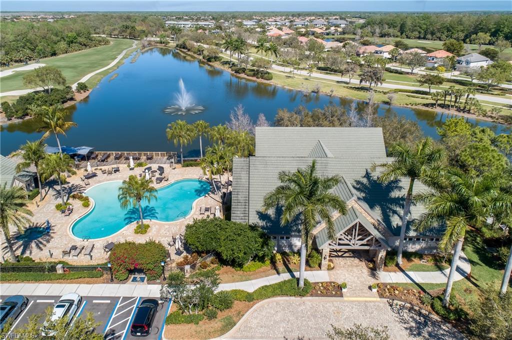 TWIN EAGLES - Residential