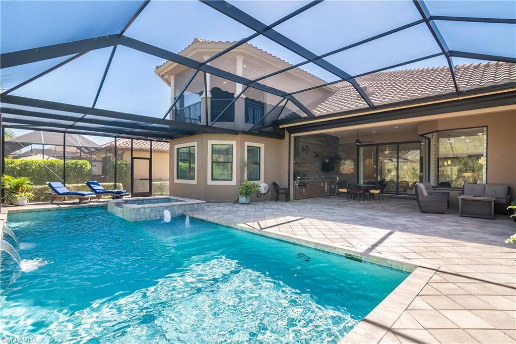 TWIN EAGLES - Residential